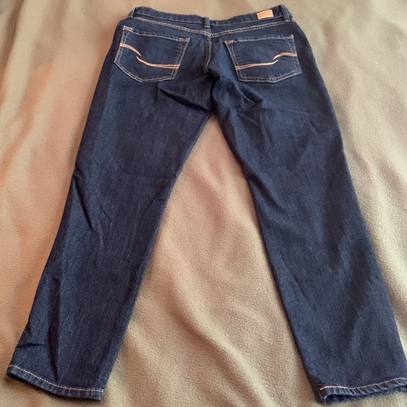 Levi’s Signature totally shaping skinny jeans. Size 6. 28 x 32 - Picture 5 of 7